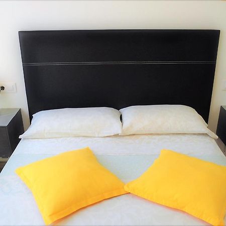 Cris Sol Apartments Los Cristianos  Bagian luar foto