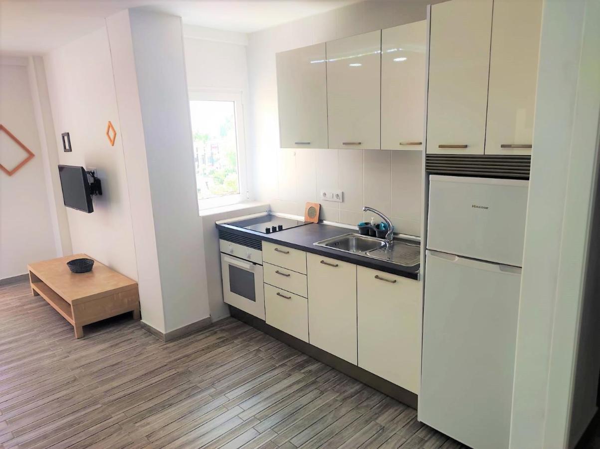 Cris Sol Apartments Los Cristianos  Bagian luar foto