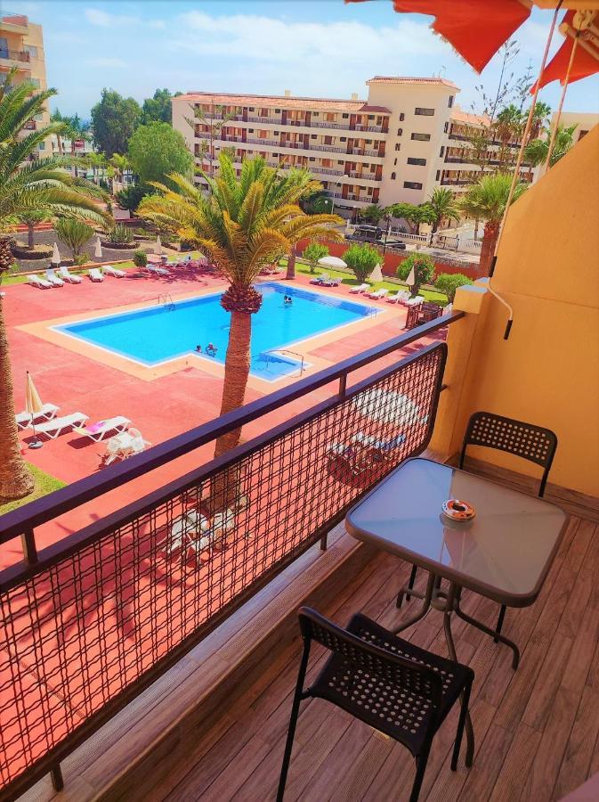Cris Sol Apartments Los Cristianos  Bagian luar foto