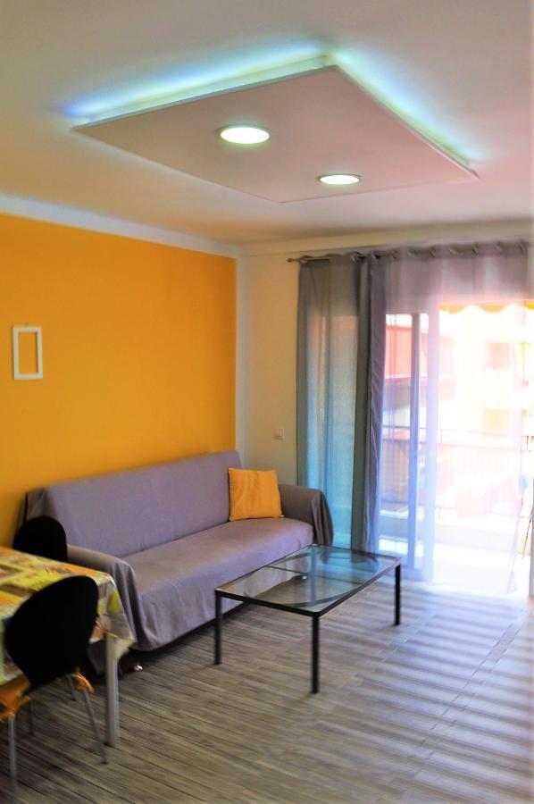 Cris Sol Apartments Los Cristianos  Bagian luar foto
