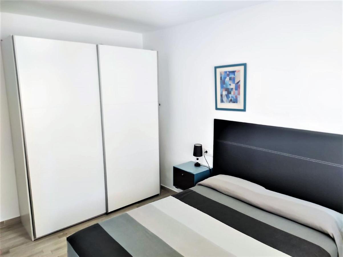 Cris Sol Apartments Los Cristianos  Bagian luar foto