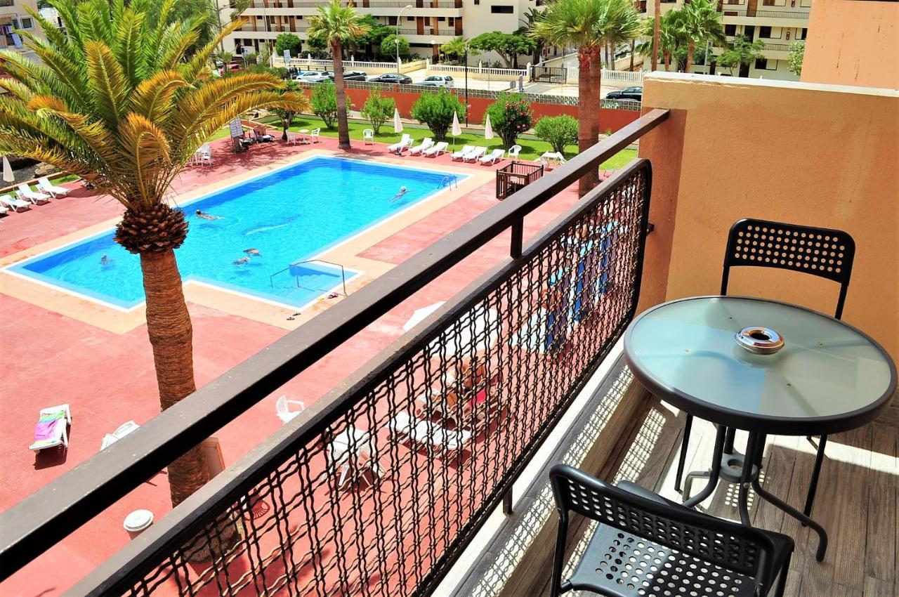Cris Sol Apartments Los Cristianos  Bagian luar foto